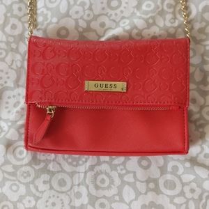 Guess Crossbody ❤️